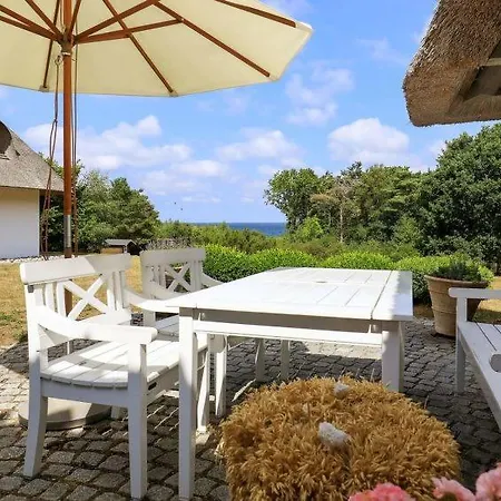 Udsholt Strand Sleeps 8 Wifi בית נופש *
