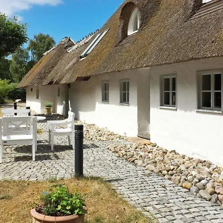 Udsholt Strand Sleeps 8 Wifi