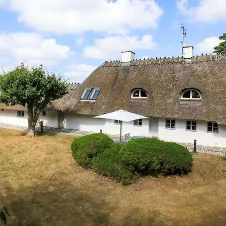 Udsholt Strand Sleeps 8 Wifi Udsholt Sand