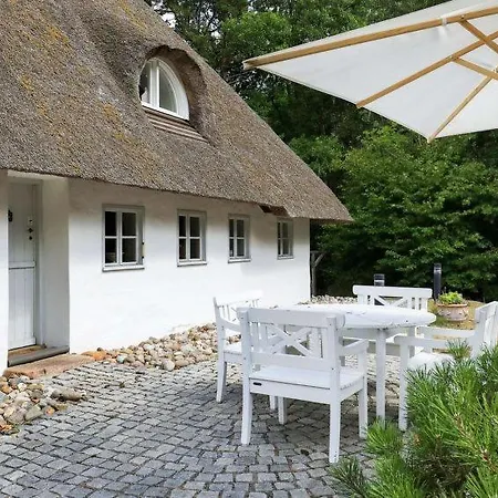 Udsholt Strand Sleeps 8 Wifi *