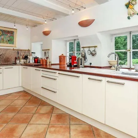 Udsholt Strand Sleeps 8 Wifi * Udsholt Sand